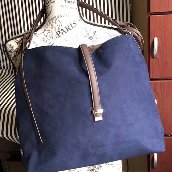 New York & Company Handbags - New York & Company Shoulder Bag